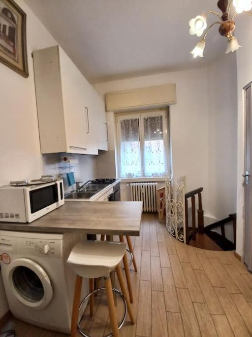 ميلان Edith Home Doccia Idromassaggio المظهر الخارجي الصورة