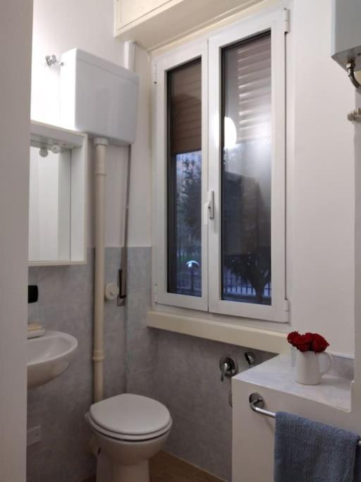 ميلان Edith Home Doccia Idromassaggio المظهر الخارجي الصورة